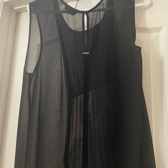 Silk sheer sleeveless blouse. - Picture 2 of 4